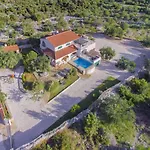 Family Friendly House With A Swimming Pool Pozorac, Trogir - 10317 * Marina