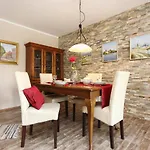 Family Friendly House With A Swimming Pool Pozorac, Trogir - 10317 Σπίτι διακοπών Marina