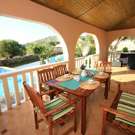 بيت للعطل Family Friendly House With A Swimming Pool Pozorac, Trogir - 10317
